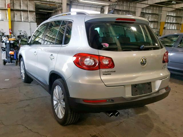 WVGBV75N39W533294 - 2009 VOLKSWAGEN TIGUAN SE SILVER photo 3