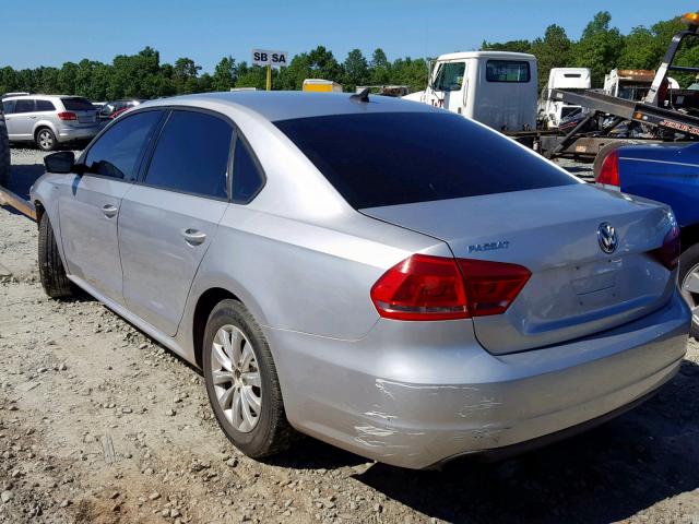 1VWAT7A37FC017119 - 2015 VOLKSWAGEN PASSAT S SILVER photo 3