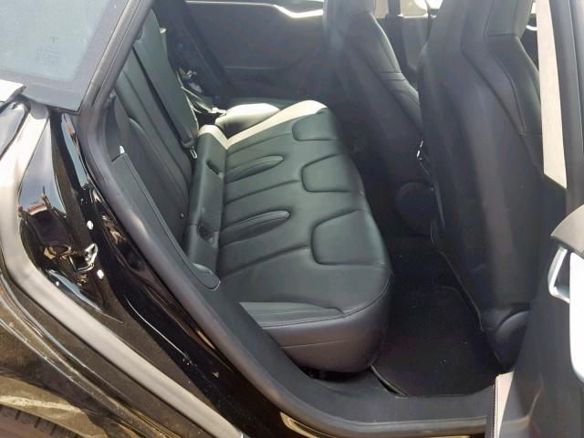 5YJSA1E20GF120382 - 2016 TESLA MODEL S أسود صورة 6