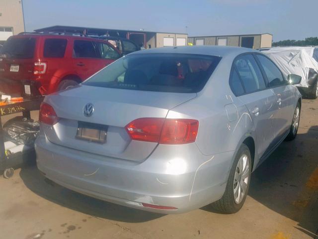 3VW2K7AJ2DM216886 - 2013 VOLKSWAGEN JETTA BASE 银色 照片 4