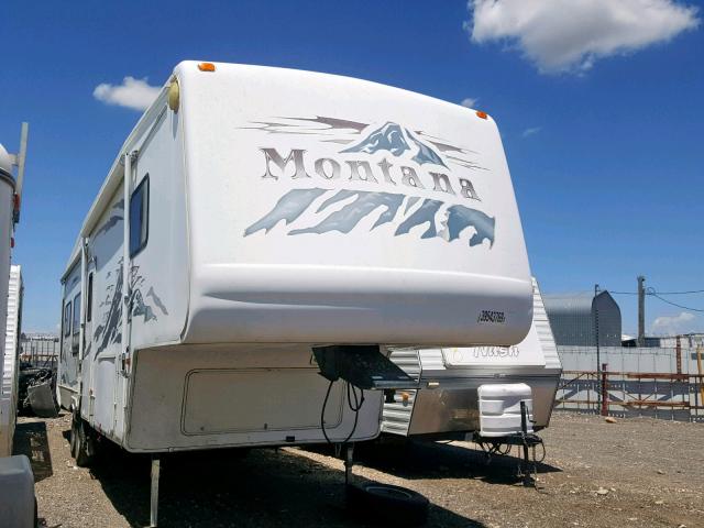 4YDF340234D509439 - 2004 KEYSTONE MONTANA WHITE photo 1