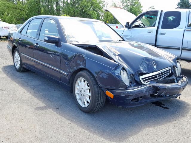 WDBJF65J41B310762 - 2001 MERCEDES-BENZ E 320 BLUE photo 1