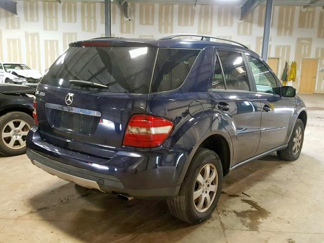 4JGBB86E06A015035 - 2006 MERCEDES-BENZ ML 350 BLUE photo 4