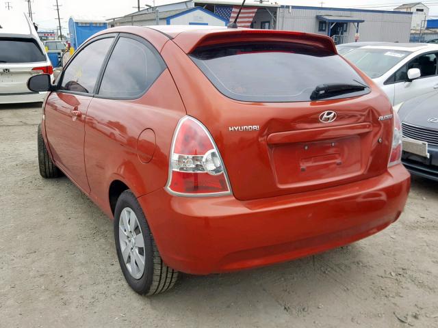 KMHCM3AC0AU169615 - 2010 HYUNDAI ACCENT BLU ORANGE photo 3