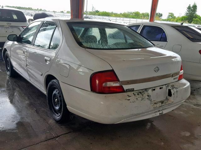 1N4DL01DX1C175730 - 2001 NISSAN ALTIMA XE WHITE photo 3