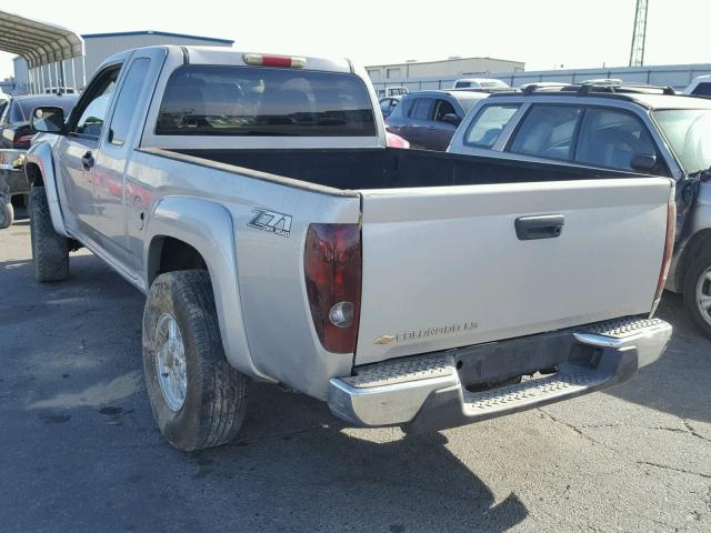 1GCDT196658223061 - 2005 CHEVROLET COLORADO SILVER photo 3