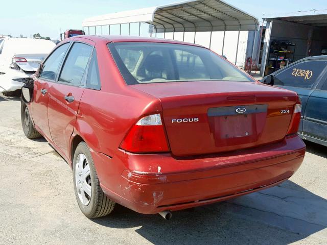 1FAFP34N95W231342 - 2005 FORD FOCUS ZX4 RED photo 3