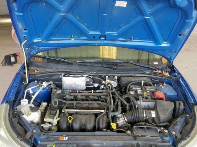 1FAHP3GN8AW197456 - 2010 FORD FOCUS SES BLUE photo 7