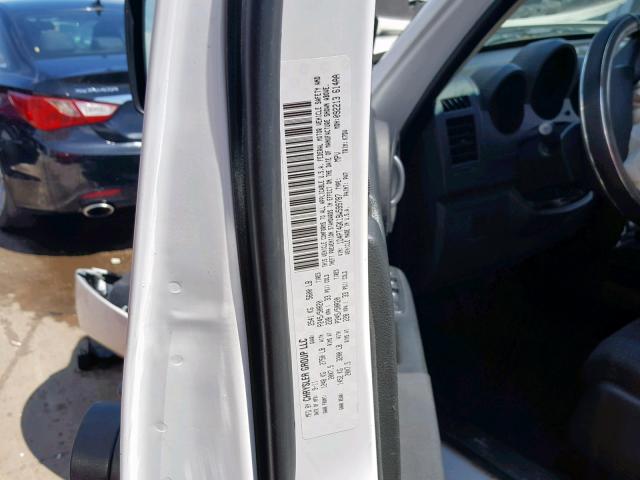 1D4PT4GK1BW599787 - 2011 DODGE NITRO HEAT WHITE photo 10