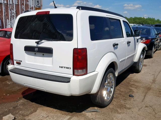 1D4PT4GK1BW599787 - 2011 DODGE NITRO HEAT WHITE photo 4