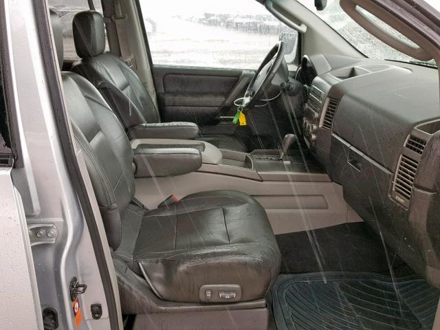 5N1AA08A04N728369 - 2004 NISSAN ARMADA SE SILVER photo 5