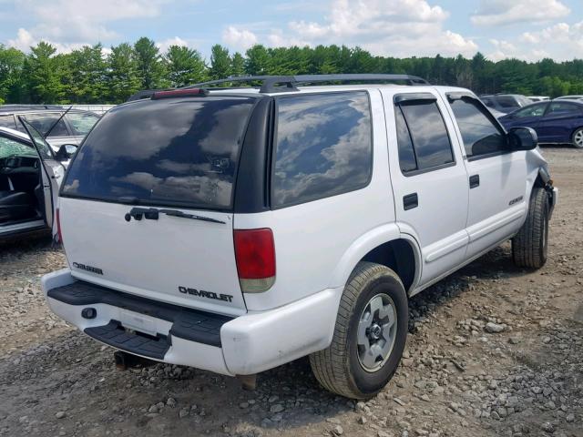 1GNDT13W62K137909 - 2002 CHEVROLET BLAZER WHITE photo 4