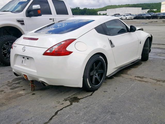 JN1AZ4EH1DM381066 - 2013 NISSAN 370Z BASE WHITE photo 4