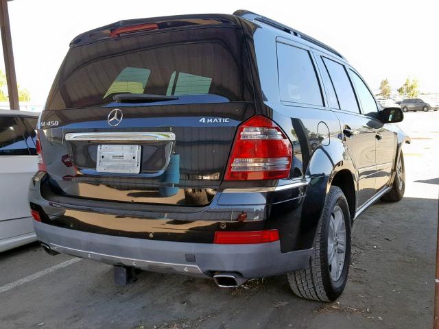 4JGBF71E87A188132 - 2007 MERCEDES-BENZ GL 450 4MA BLACK photo 4