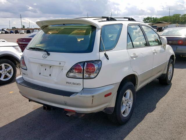 JTJHF10U420280239 - 2002 LEXUS RX 300 WHITE photo 4