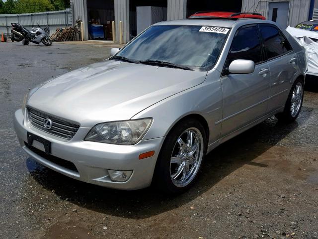 JTHBD182310003449 - 2001 LEXUS IS 300 SILVER photo 2