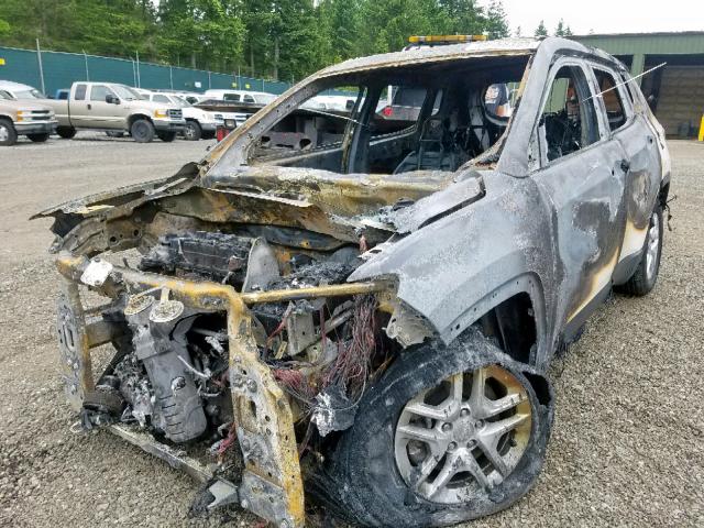 3C4NJDAB7JT112759 - 2018 JEEP COMPASS SP თეთრი ფოტო 2