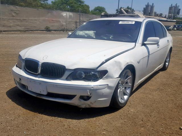 WBAHN83597DT68011 - 2007 BMW 750 WHITE photo 2