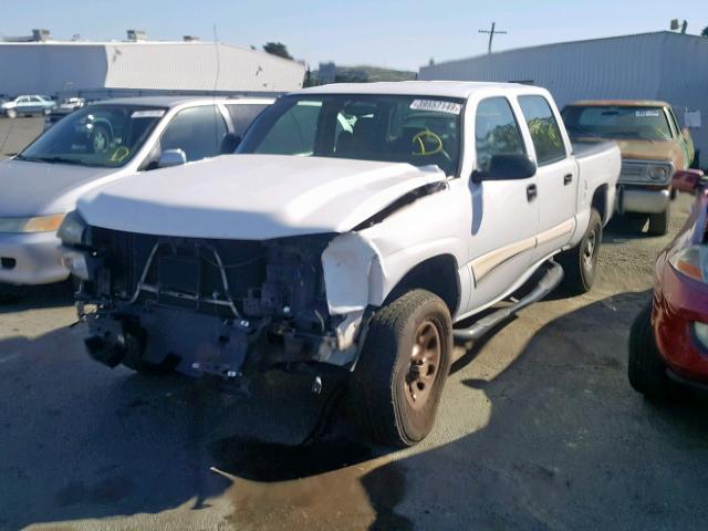 2GCEC13V171169999 - 2007 CHEVROLET SILVERADO WHITE photo 2