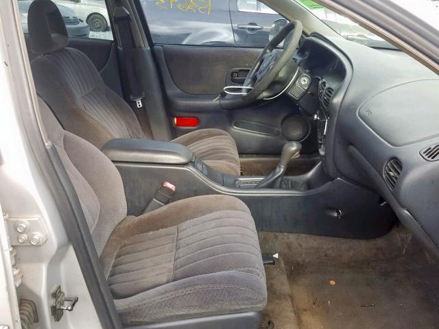 1G2WK52J82F150062 - 2002 PONTIAC GRAND PRIX SILVER photo 5