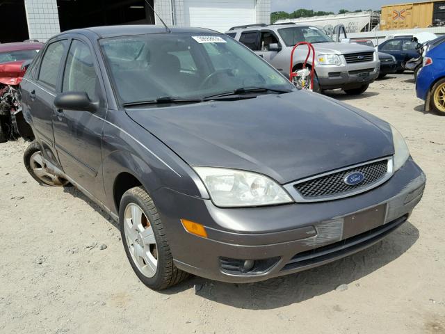 1FAFP34N66W128090 - 2006 FORD FOCUS ZX4 GRAY photo 1