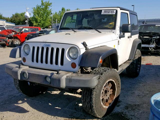 1J4FA24177L143746 - 2007 JEEP WRANGLER X WHITE photo 2