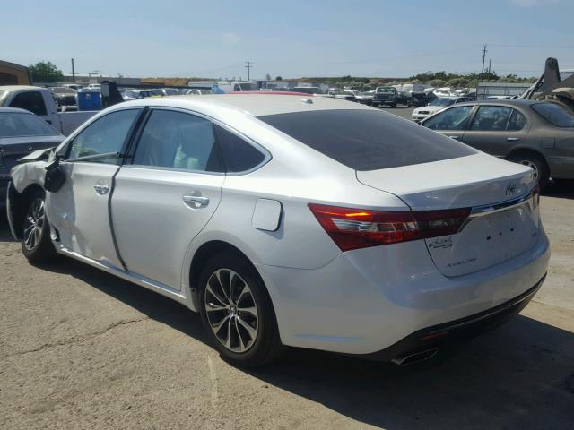 4T1BK1EB6HU259000 - 2017 TOYOTA AVALON XLE WHITE photo 3