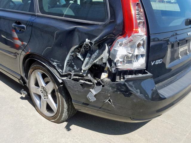 YV1MW382282380038 - 2008 VOLVO V50 2.4I BLACK photo 9