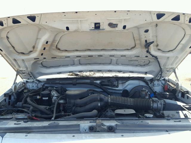 1FMEU15N2TLB32177 - 1996 FORD BRONCO U10 WHITE photo 7