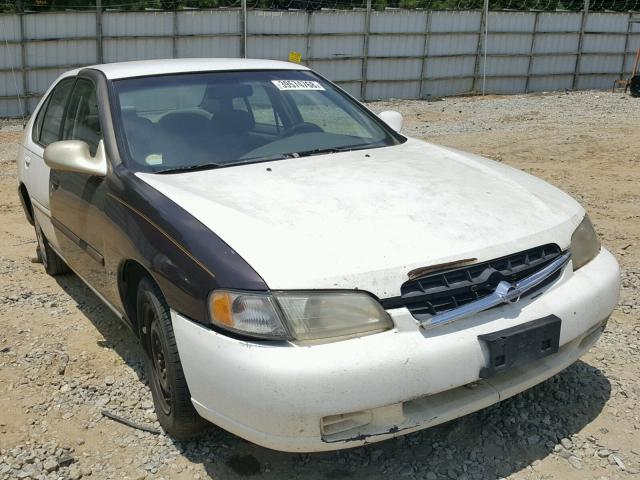 1N4DL01D3XC184228 - 1999 NISSAN ALTIMA XE WHITE photo 1