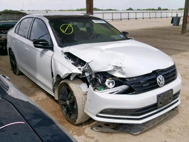 3VWD17AJ9JM231487 - 2018 VOLKSWAGEN JETTA SPOR WHITE photo 1