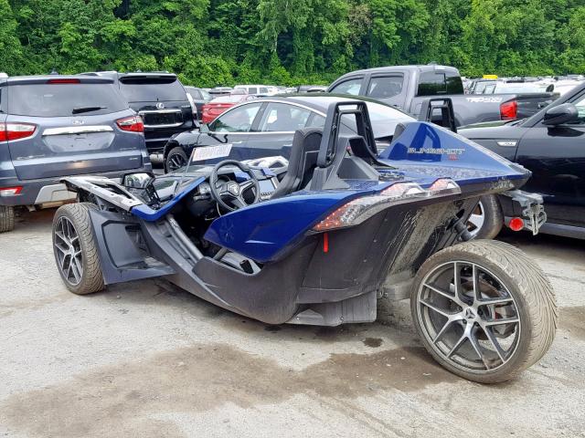 57XAAPFA0J8127917 - 2018 POLARIS SLINGSHOT BLUE photo 3