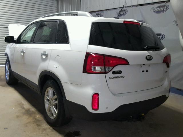 5XYKT4A62FG590554 - 2015 KIA SORENTO LX WHITE photo 3