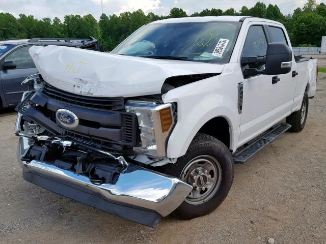 1FT7W2A65KED79272 - 2019 FORD F250 SUPER WHITE photo 2