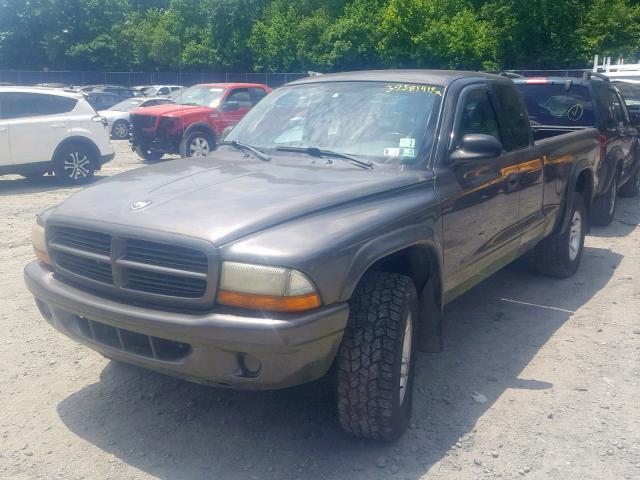 1B7GG12X12S645581 - 2002 DODGE DAKOTA BAS GRAY photo 2