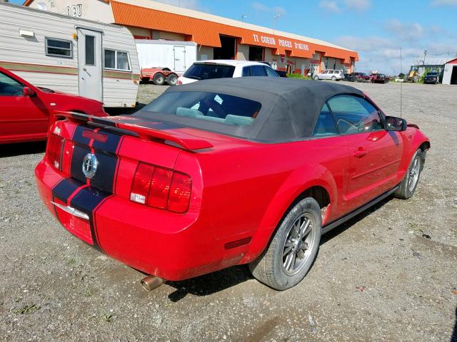1ZVFT84N355199994 - 2005 FORD MUSTANG RED photo 4