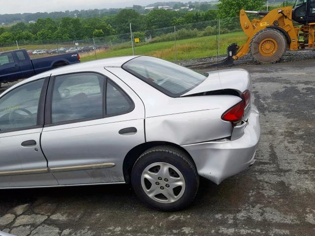 1G1JF524X17295867 - 2001 CHEVROLET CAVALIER L SILVER photo 9