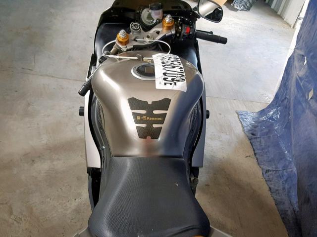 JKBZXJC135A014981 - 2005 KAWASAKI ZX636 C1 BEIGE photo 5