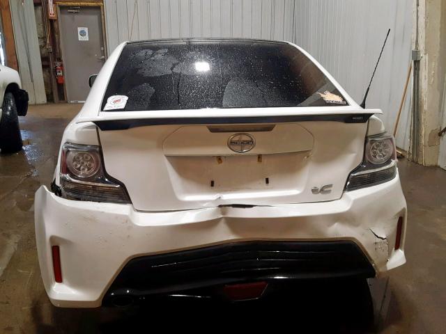 JTKJF5C76F3089615 - 2015 TOYOTA SCION TC WHITE photo 9