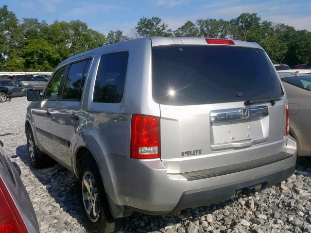 5FNYF3H20AB007378 - 2010 HONDA PILOT LX SILVER photo 3