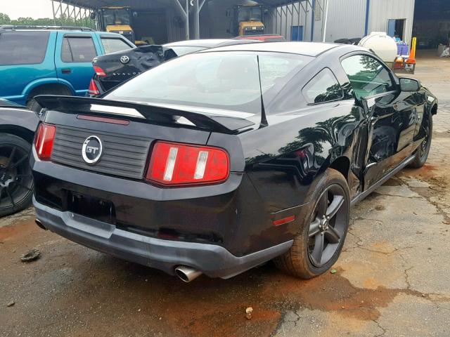 1ZVBP8CH6A5147252 - 2010 FORD MUSTANG GT BLACK photo 4