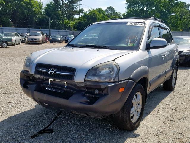 KM8JN12D58U915258 - 2008 HYUNDAI TUCSON SE SILVER photo 2