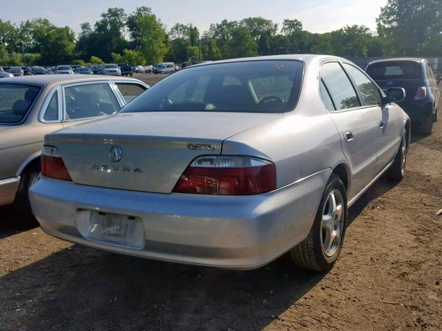 19UUA56602A045817 - 2002 ACURA 3.2TL SILVER photo 4