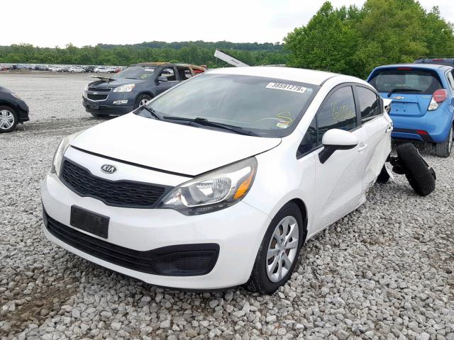 KNADM4A36C6070610 - 2012 KIA RIO LX WHITE photo 2