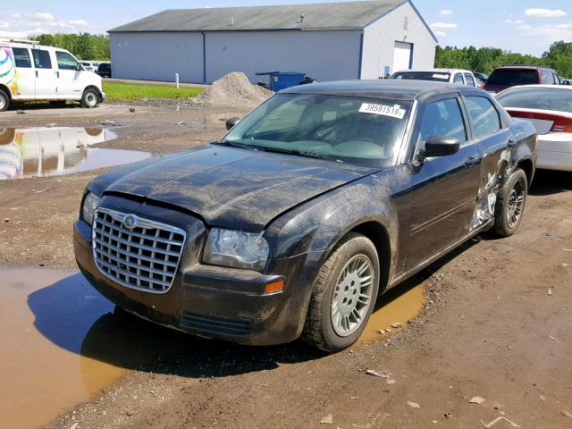 2C3KA43R66H218167 - 2006 CHRYSLER 300 BLACK photo 2