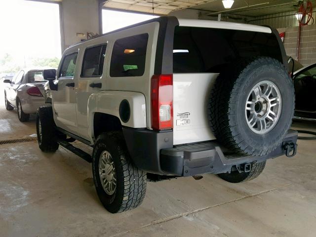 5GTDN13E978125082 - 2007 HUMMER H3 WHITE photo 3