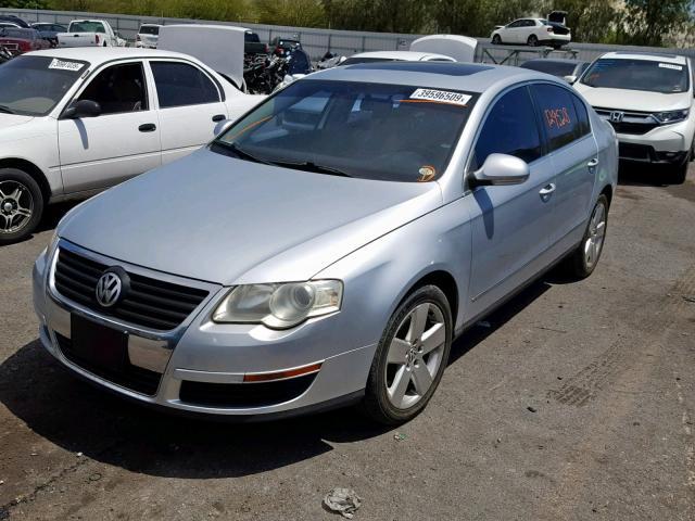 WVWEK73C86P093400 - 2006 VOLKSWAGEN 2 DR SILVER photo 2