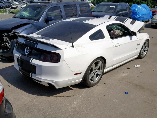 1ZVBP8CF0D5277188 - 2013 FORD MUSTANG GT WHITE photo 4