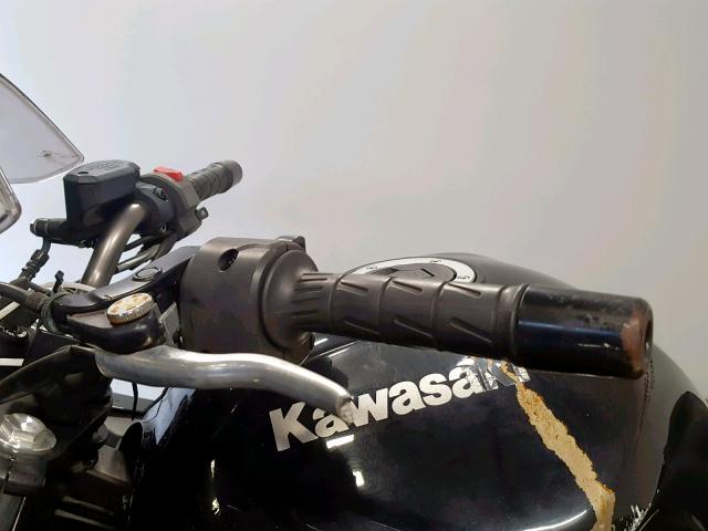 JKAEXEC139DA25707 - 2009 KAWASAKI EX650 C 黑色 照片 10