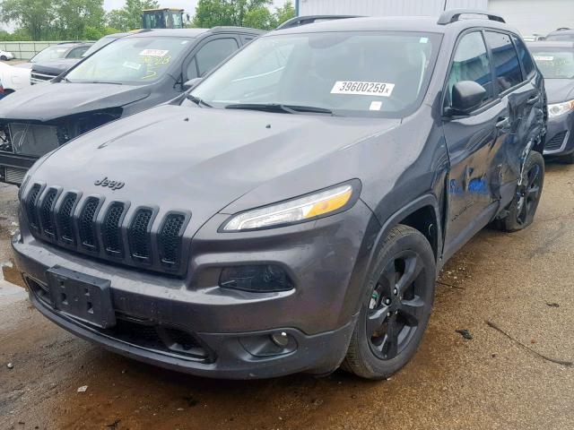 1C4PJLCB3JD577206 - 2018 JEEP CHEROKEE L GRAY photo 2